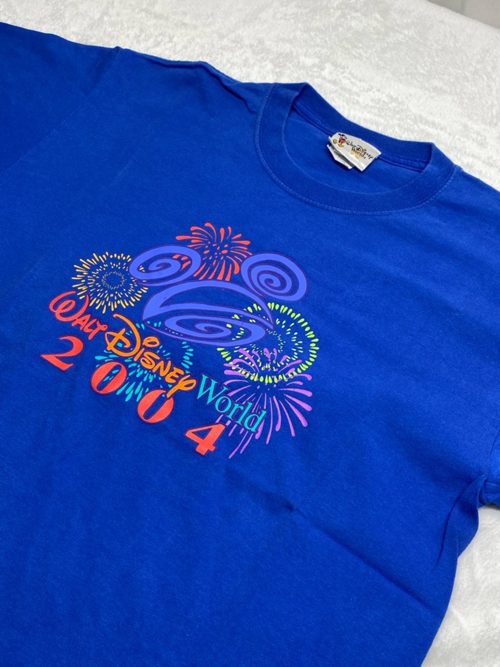Y2K Walt Disney World T Shirt 2004 Blue Size Large